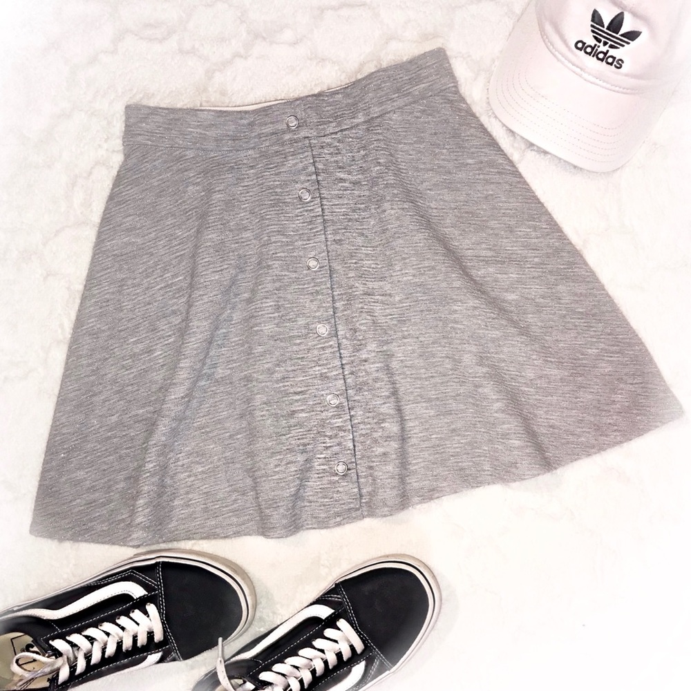 ✰ Grey Button Skater Skirt ✰